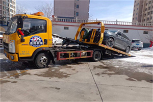 河口救援拖车费用怎么算